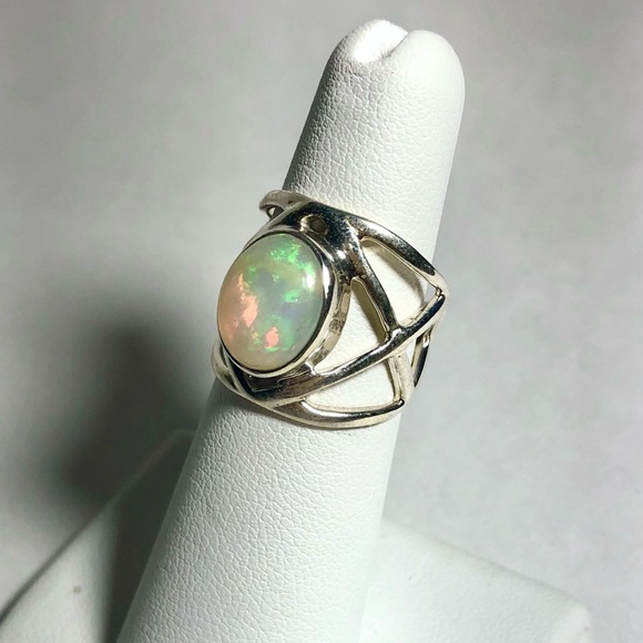COPY - Ethiopian Opal Sterling Silver Ring 925 Fi… - Picture 3 of 5